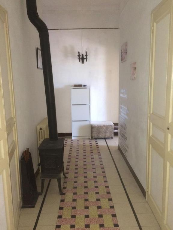 Appartement Sur Sommieres Jusqu'A 6 Personnes Exterior foto